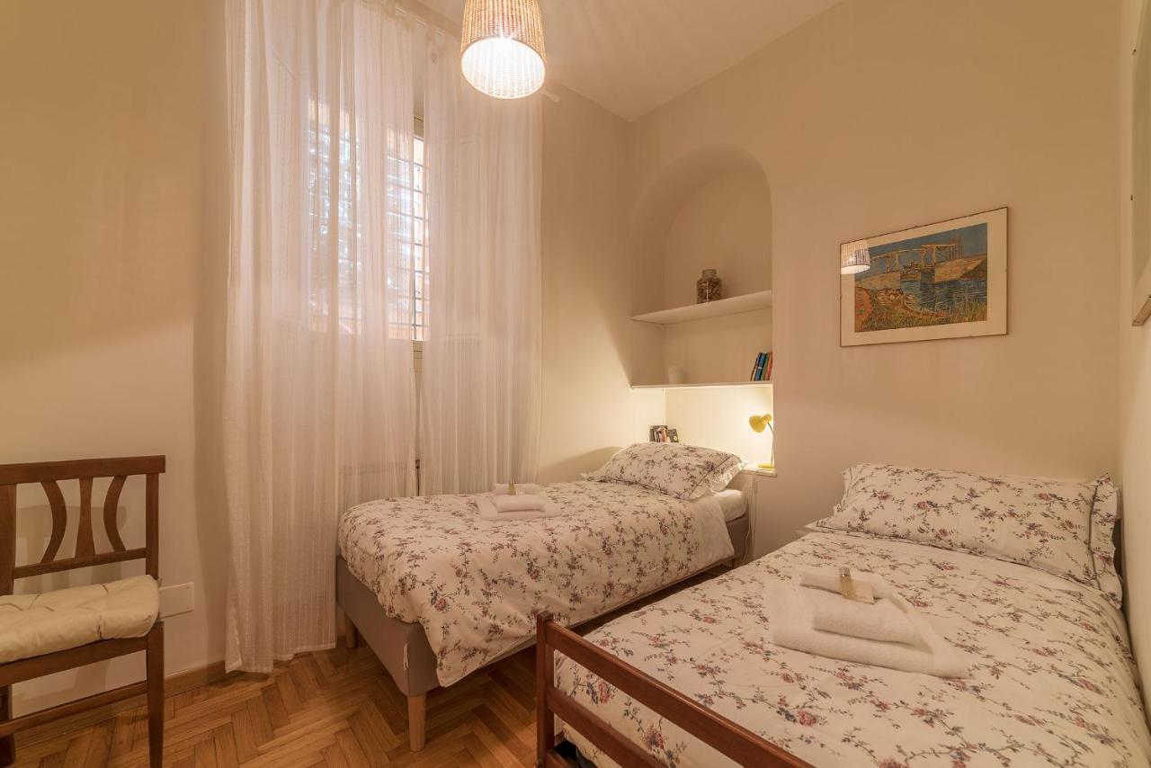 A Peaceful Retreat 2 Minutes From Piazza Navona - FromhometoRoma Dış mekan fotoğraf